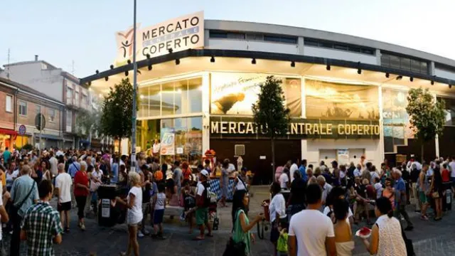 mercato coperto