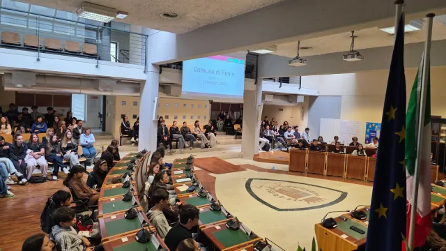 Consiglio delle Ragazze e dei Ragazzi di Rimini si riunisce in seduta europea