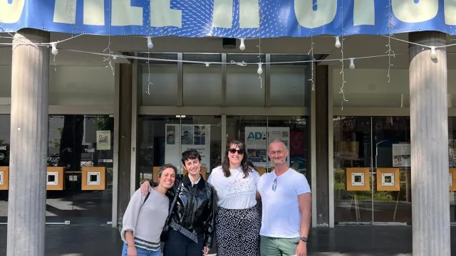 I docenti scozzesi in visita all'ex cinema astoria