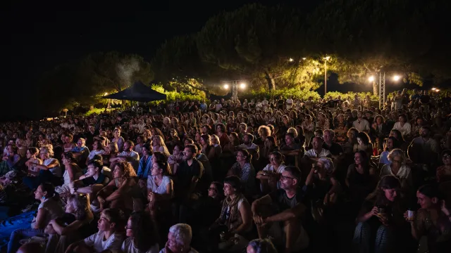 Biglietti agli amici