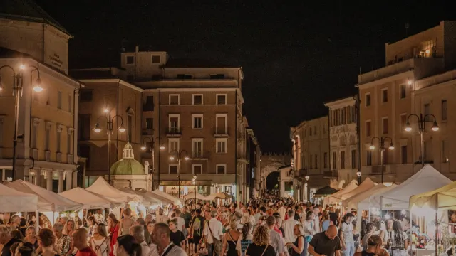 piazza Tre Martiri