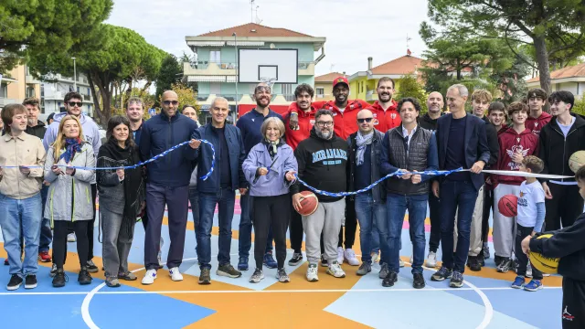 inaugurato campo basket miramare
