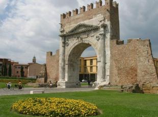 arco d'Augusto