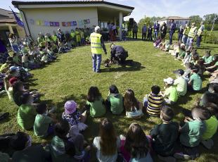 A San Salvatore il germoglio dell’Albero della Pace grazie ai bambini della scuola primaria e al gruppo CIVIVO