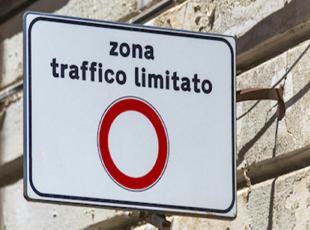 cartello ztl - zona traffico limitato