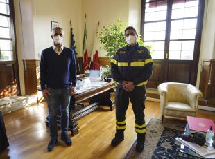 Sindaco e nuovo comandante Vigili del Fuoco