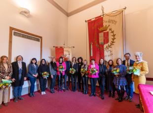 Otto donne imprenditrici di successo premiate dal Comune di Rimini