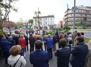 inaugurazione rotatoria amedeo montemaggi