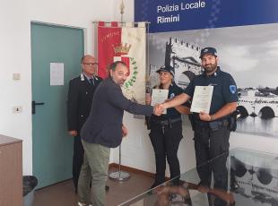 L’encomio agli agenti della Polizia locale di Rimini