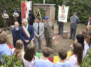 Studenti e rappresentanti delle Istituzioni omaggiano i caduti nel 79° Anniversario della Liberazione di Rimini