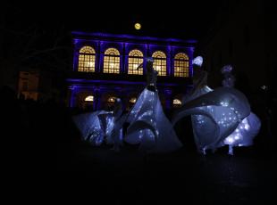 Rimini accende le luci sul Natale