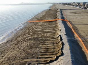 preparazione delle spiagge 2024