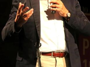 Miro Gori presenta la sua ultima raccolta di versi in dialetto “Arnéunz e zanzai”