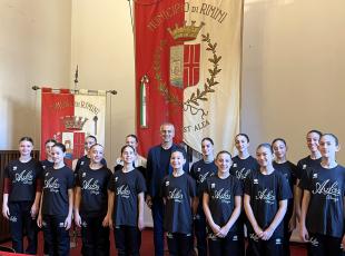 Ballerini di Aulòs Danza ricevuti dal Sindaco