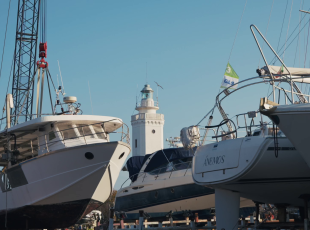 cantiere navale