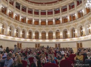 Strega Tour 2025 al teatro Galli