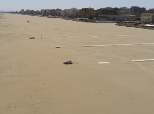 controlli_con_drone_in_spiaggia_polizia_locale_3.png