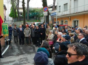 inaugurazione_busto_venerucci_6_sam_3629.jpg