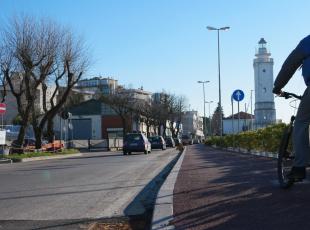 pista_ciclabile_ple_boscovich_-_via_matteotti_07.jpg