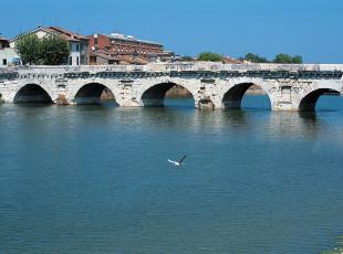 ponte_tiberio.jpg