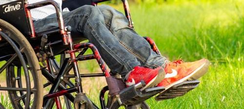 ragazzo disabile