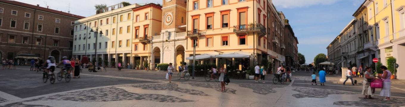 piazzatremartiri_0.jpg