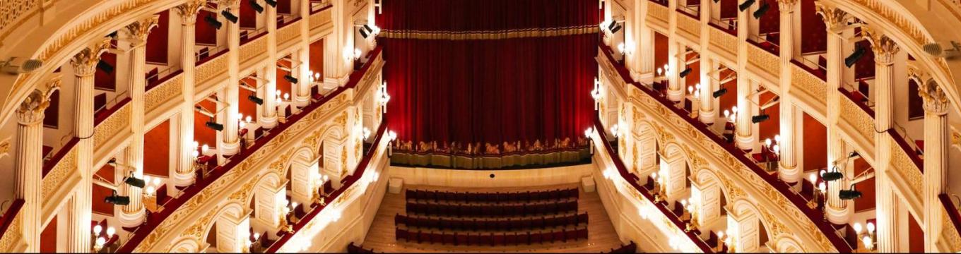 teatrogalli1.jpg