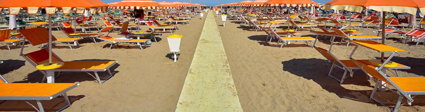 thumb-spiaggia-rimini.jpg